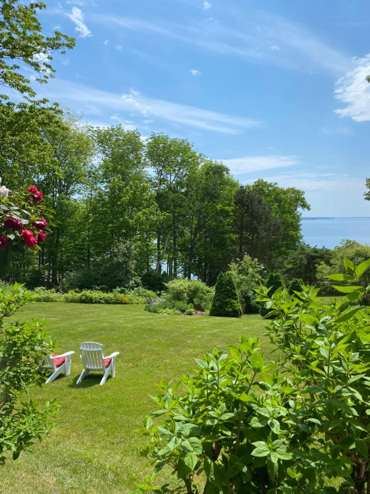 Victorian By The Sea Bed & Breakfast Lincolnville Eksteriør bilde