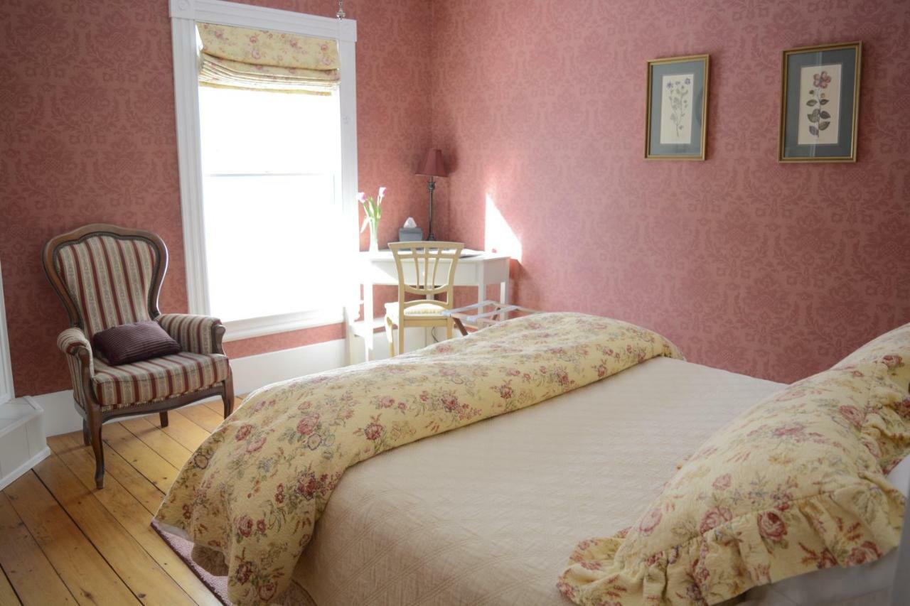 Victorian By The Sea Bed & Breakfast Lincolnville Eksteriør bilde